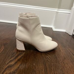 XOXO Boots / Booties with heel